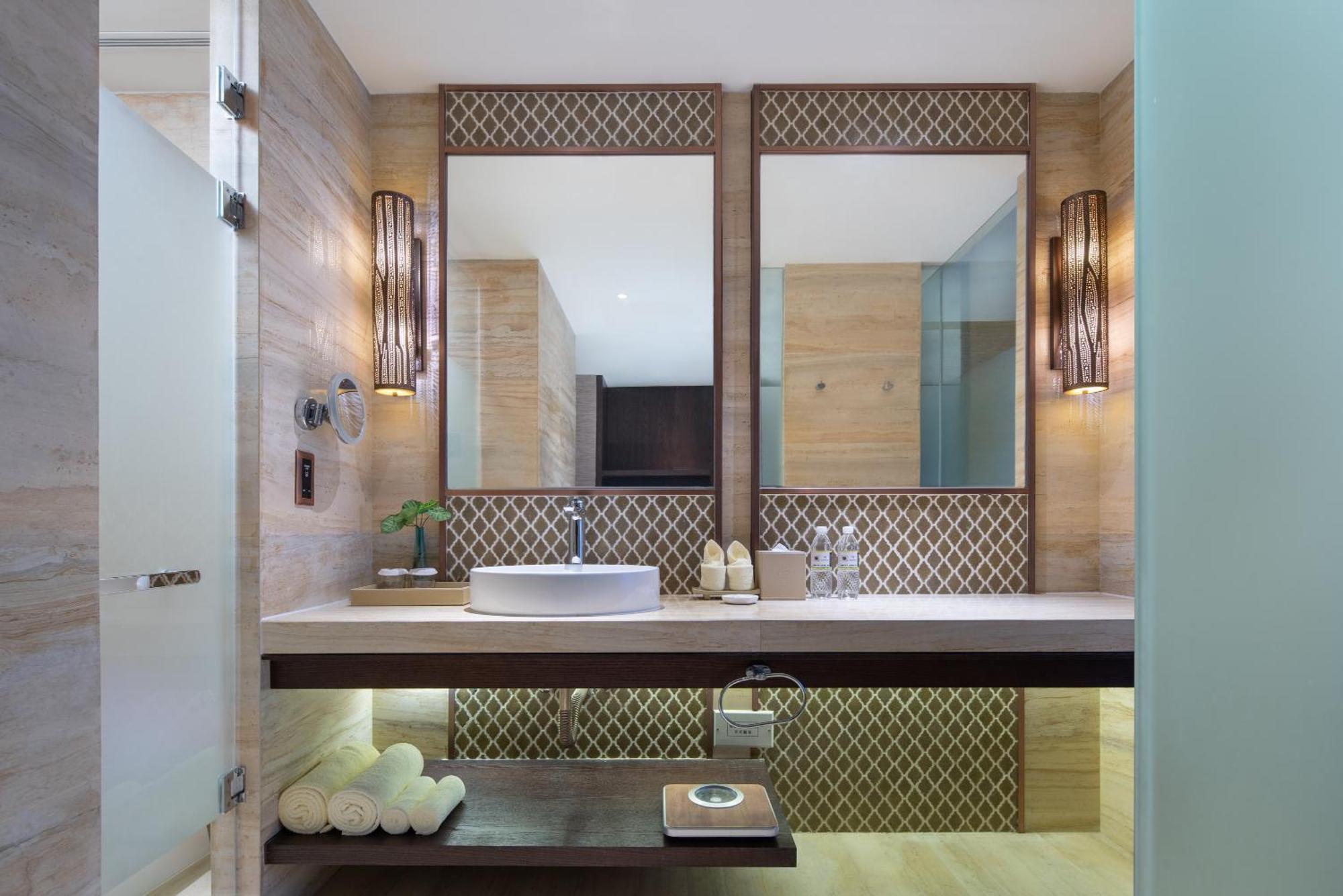 Mangrove Tree Resort World Sanya Bay- Queen Palm Towers Экстерьер фото