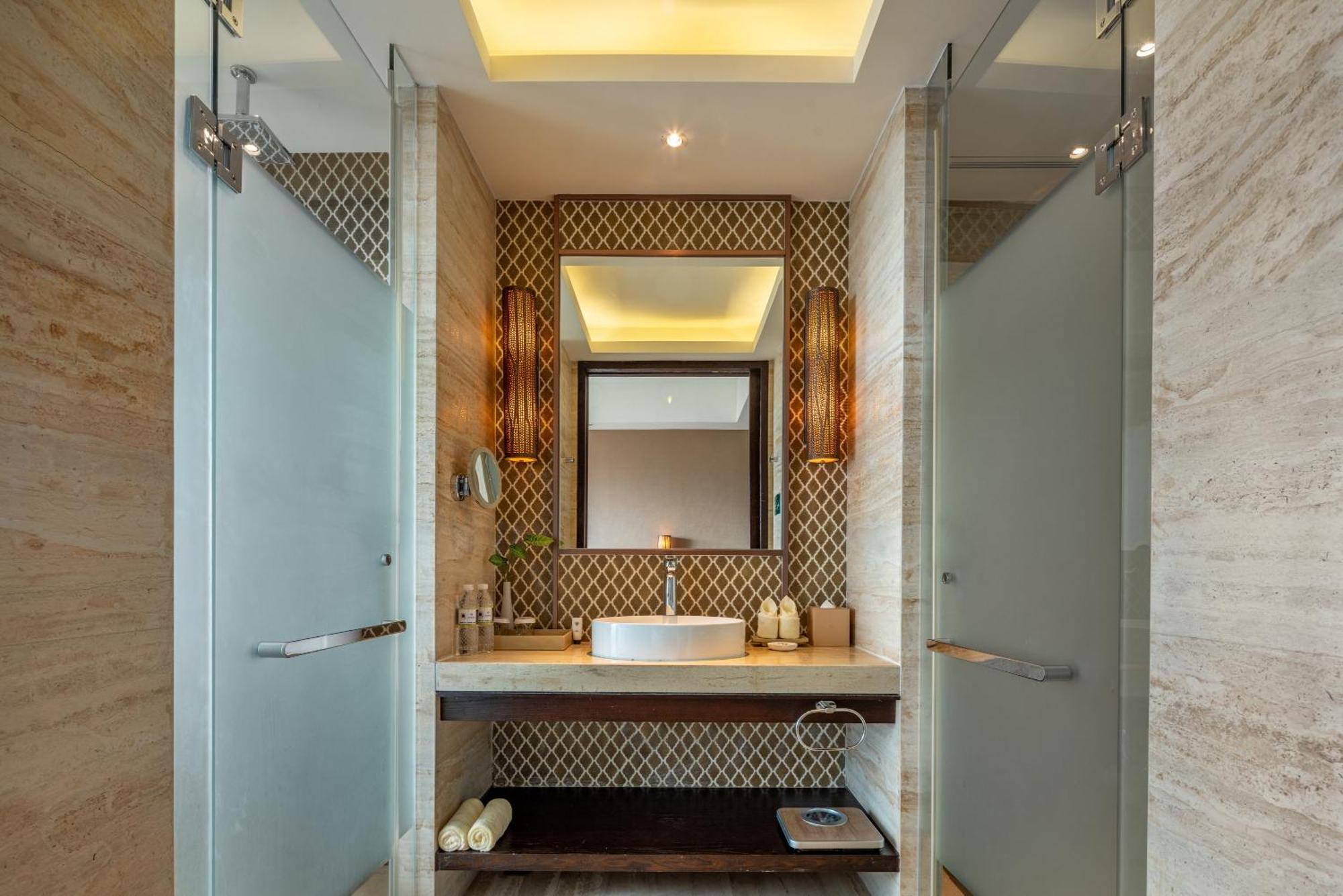 Mangrove Tree Resort World Sanya Bay- Queen Palm Towers Экстерьер фото