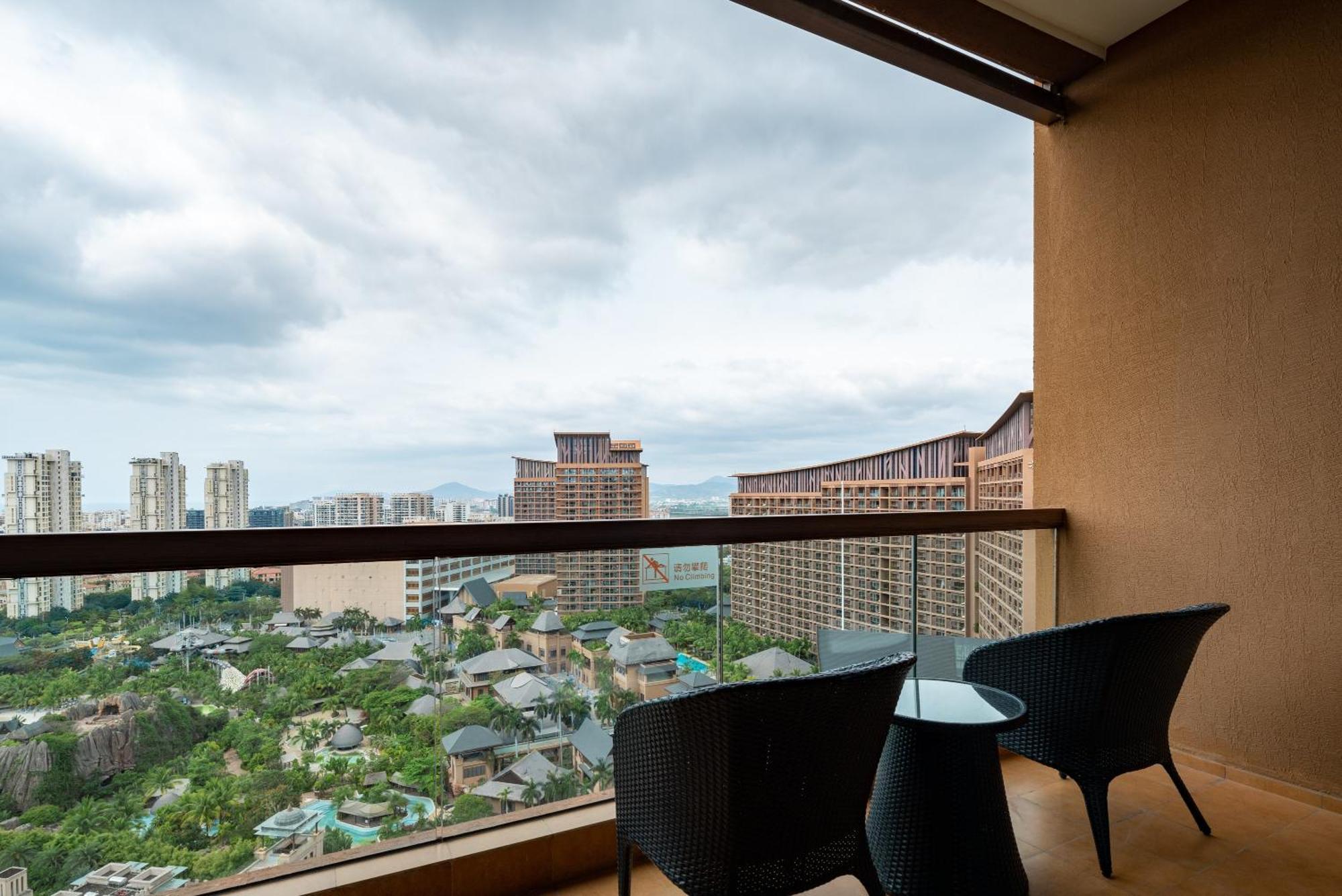 Mangrove Tree Resort World Sanya Bay- Queen Palm Towers Экстерьер фото